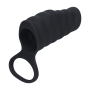 GAINE VIBRANTE EN SILICONE AVEC STRIE POUR LE PÉNIS ET ANNEAU POUR LES TESTICULES NOIR 